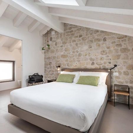 Portone180 Guest House Roveredo in Piano Exterior photo